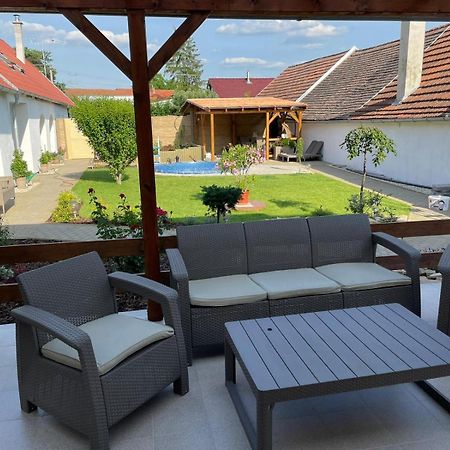 Apartmany U Palavy Pritluky Экстерьер фото